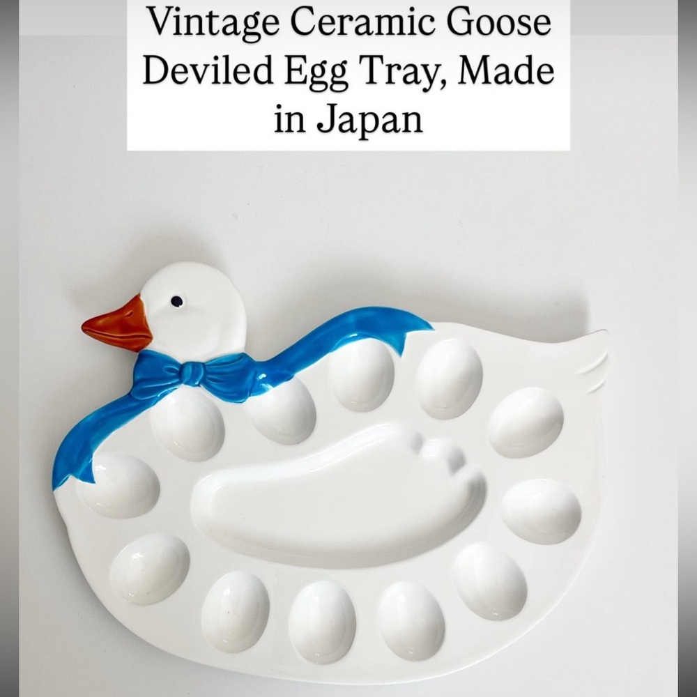 Duck Shaped Egg Tray with Blue Bow